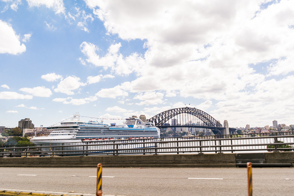 Die Harbour Bridge.